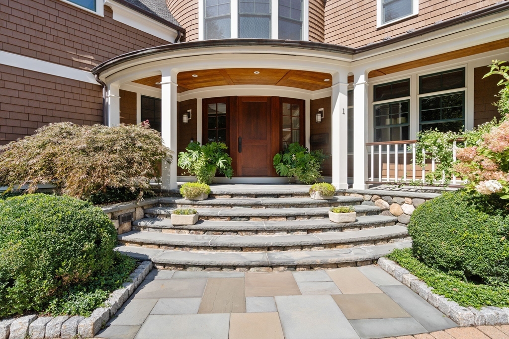 1 Chestnut Place - Brookline, MA