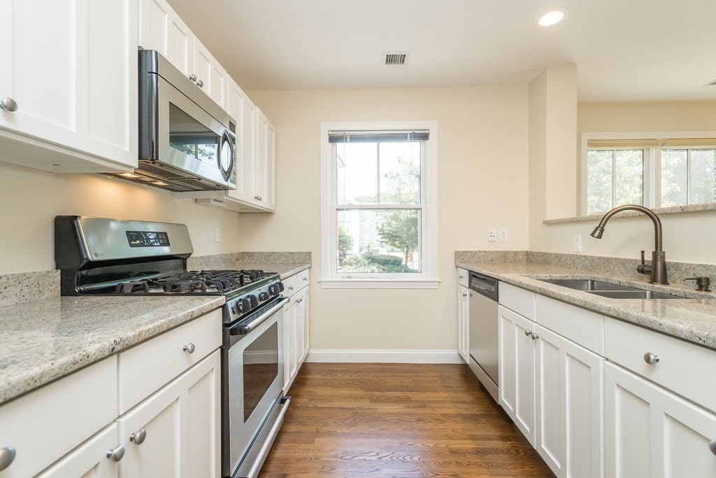 101 Franklin St #1 - Brookline, MA