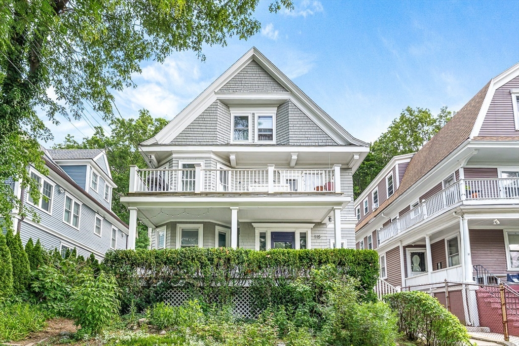 115 Westbourne Ter #1 - Brookline, MA