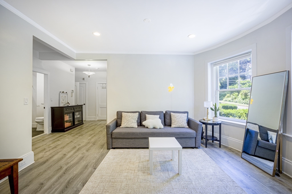 12 Colbourne Crescent #1 - Brookline, MA