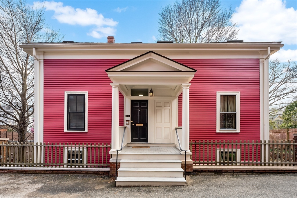 12 Davis Ct #2 - Brookline, MA