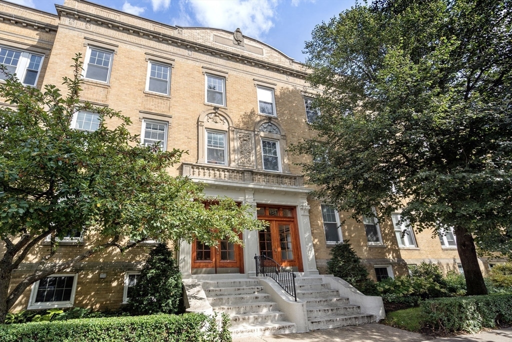 132 Sewall Avenue #C - Brookline, MA