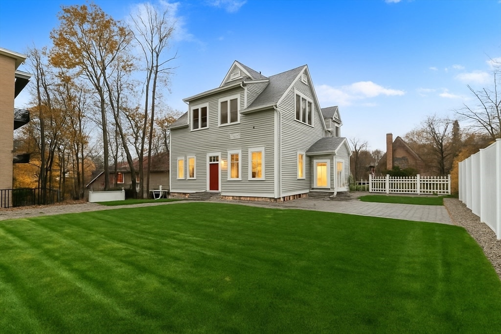 14 Newell Rd #14 - Brookline, MA