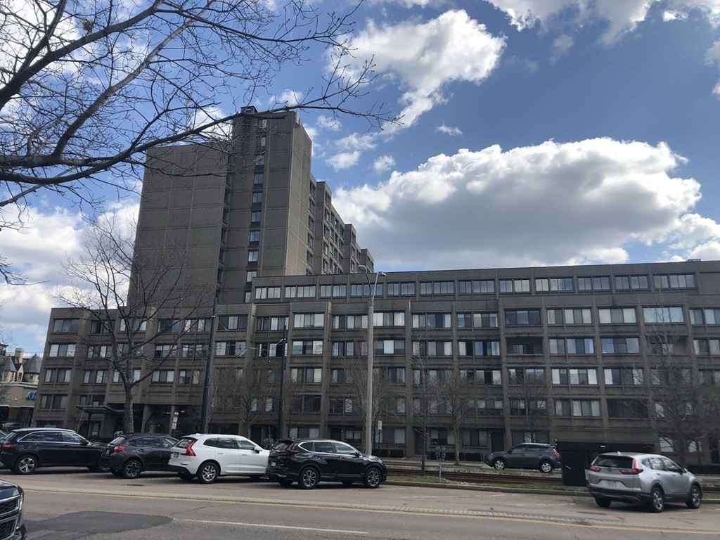 1731 Beacon St #520 - Brookline, MA