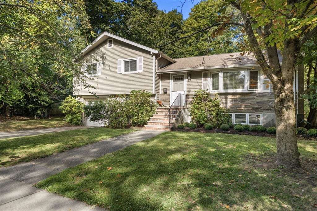 174 Middlesex Road - Brookline, MA