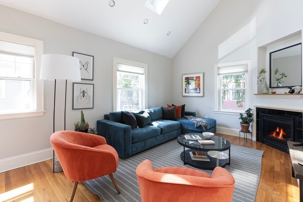 206 Aspinwall Ave #2 206 Aspinwall Ave #2 - Brookline, MA