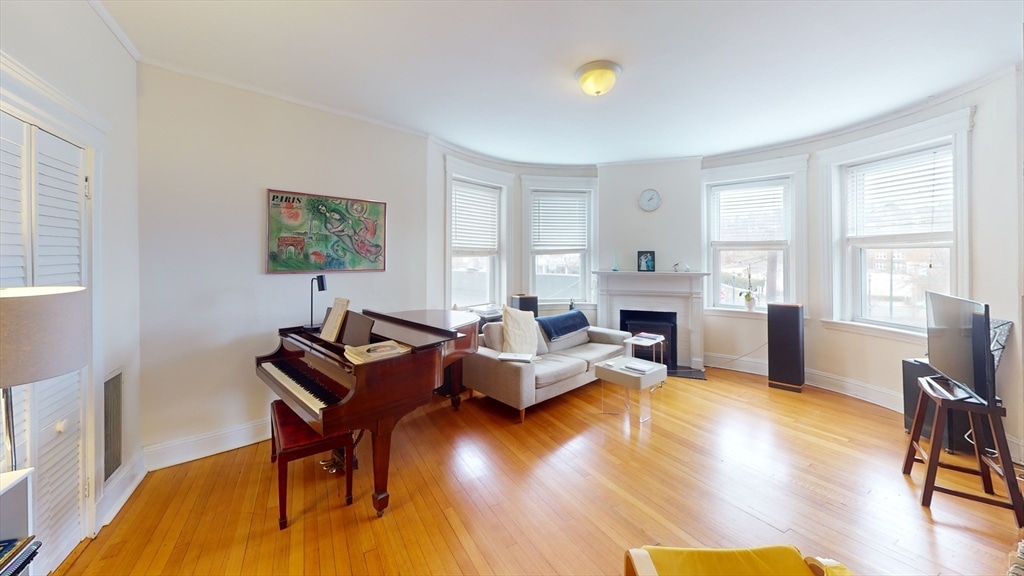 210 Winthrop Road #4 - Brookline, MA