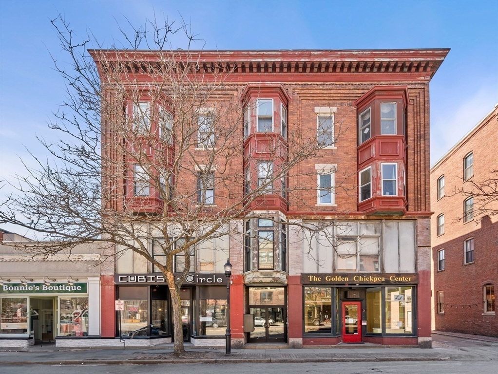 220-224 Washington St #6 - Brookline, MA