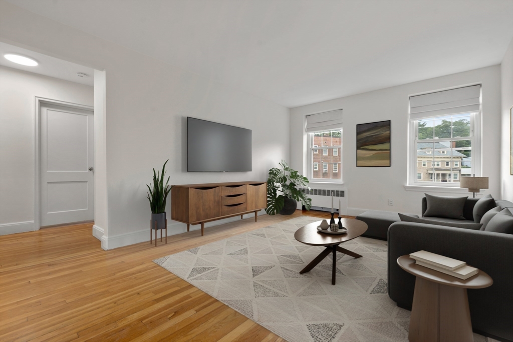 23 Englewood Ave #4 - Brookline, MA