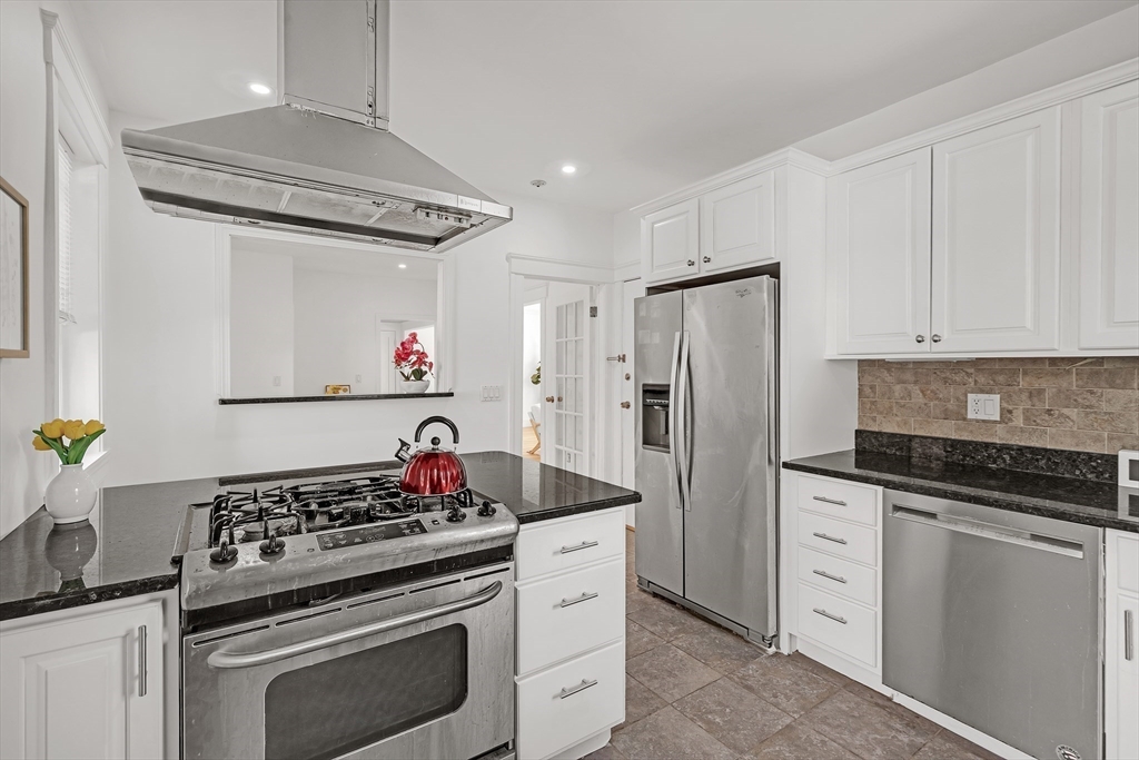 233 Freeman #1 233 Freeman #1 - Brookline, MA