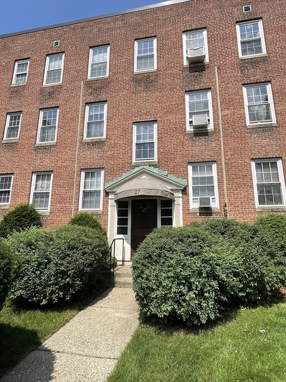 27 Englewood Avenue #3 - Brookline, MA
