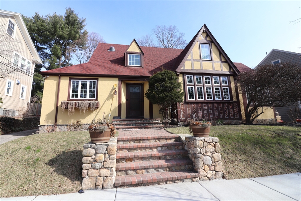 27 Somerset Rd #27 - Brookline, MA