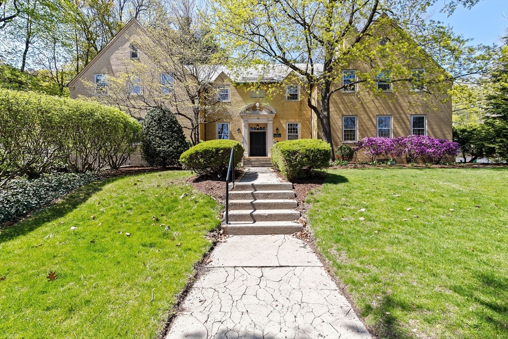 30 Cumberland Ave #w1 30 Cumberland Ave #W1 - Brookline, MA