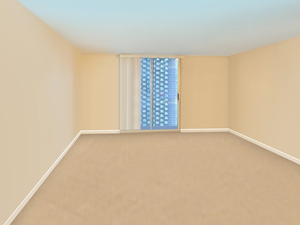 33 Pond Ave #210 - Brookline, MA