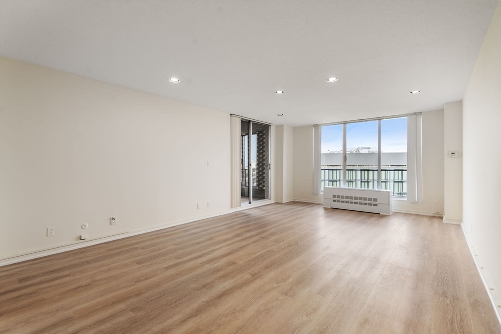 33 Pond Streeet #1224 - Brookline, MA