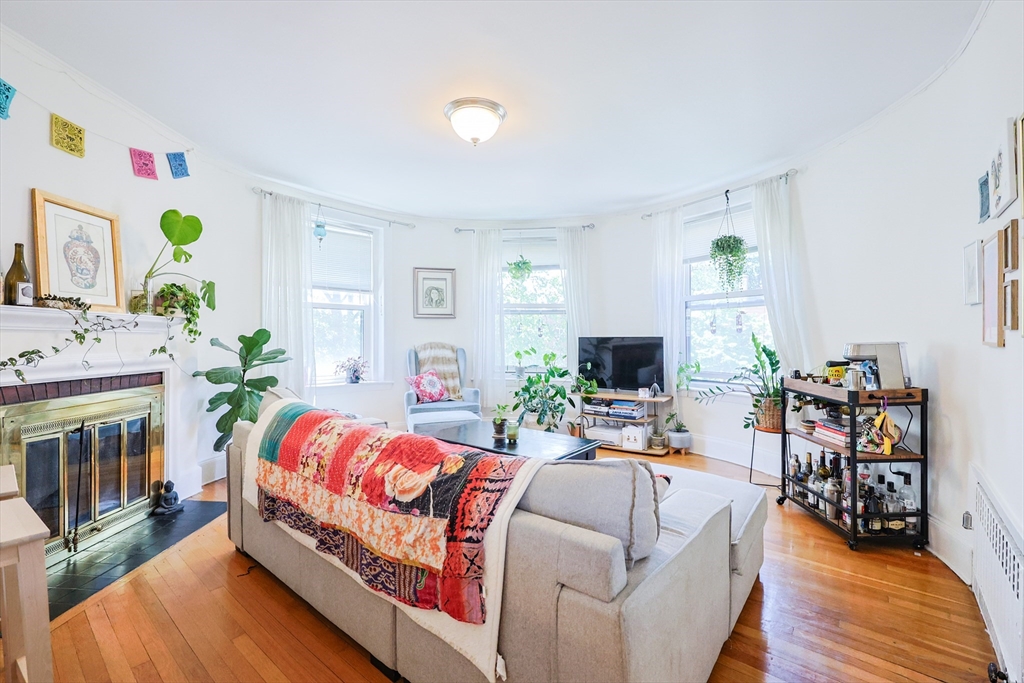 33 Saint Paul St #3 - Brookline, MA