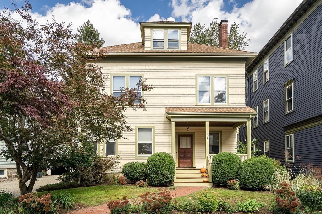 37 Stanton Rd - Brookline, MA