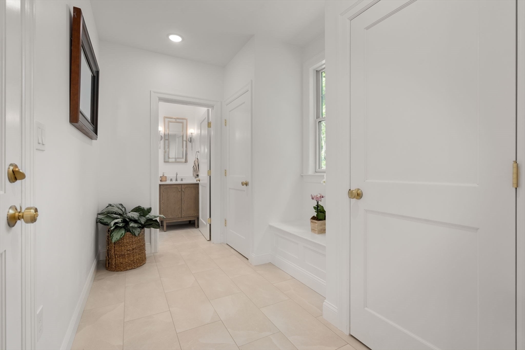 85 Naples Rd #Back - Photo 13