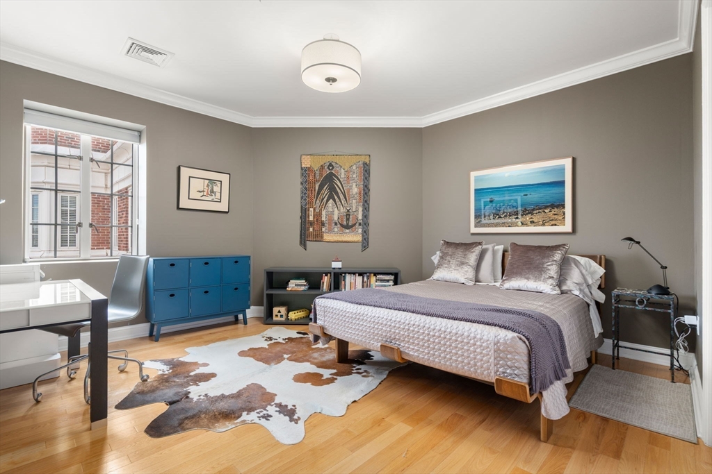 20 Chapel St #APH4 - Photo 17