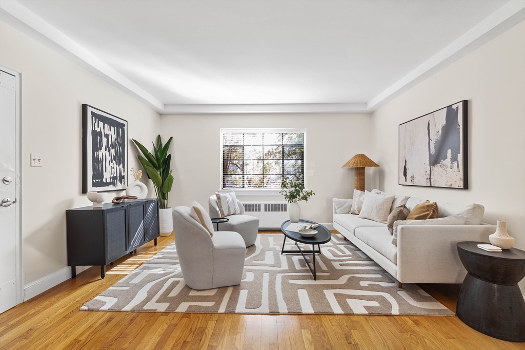 40 Stetson St #7 - Brookline, MA