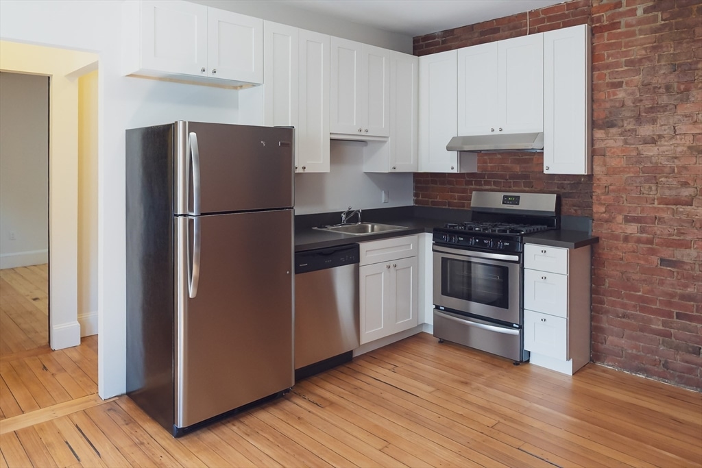 41 Harvard St #3 - Brookline, MA
