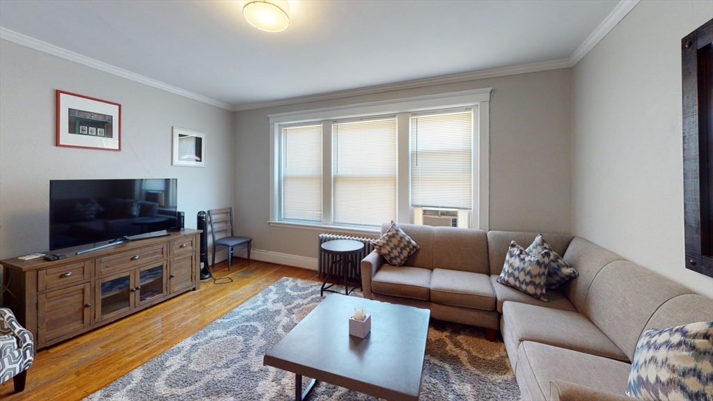 42 Longwood Ave #5 - Brookline, MA