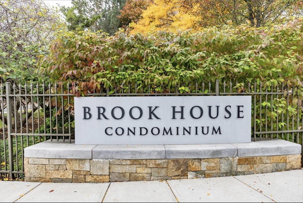 44 Washington St #501 - Brookline, MA