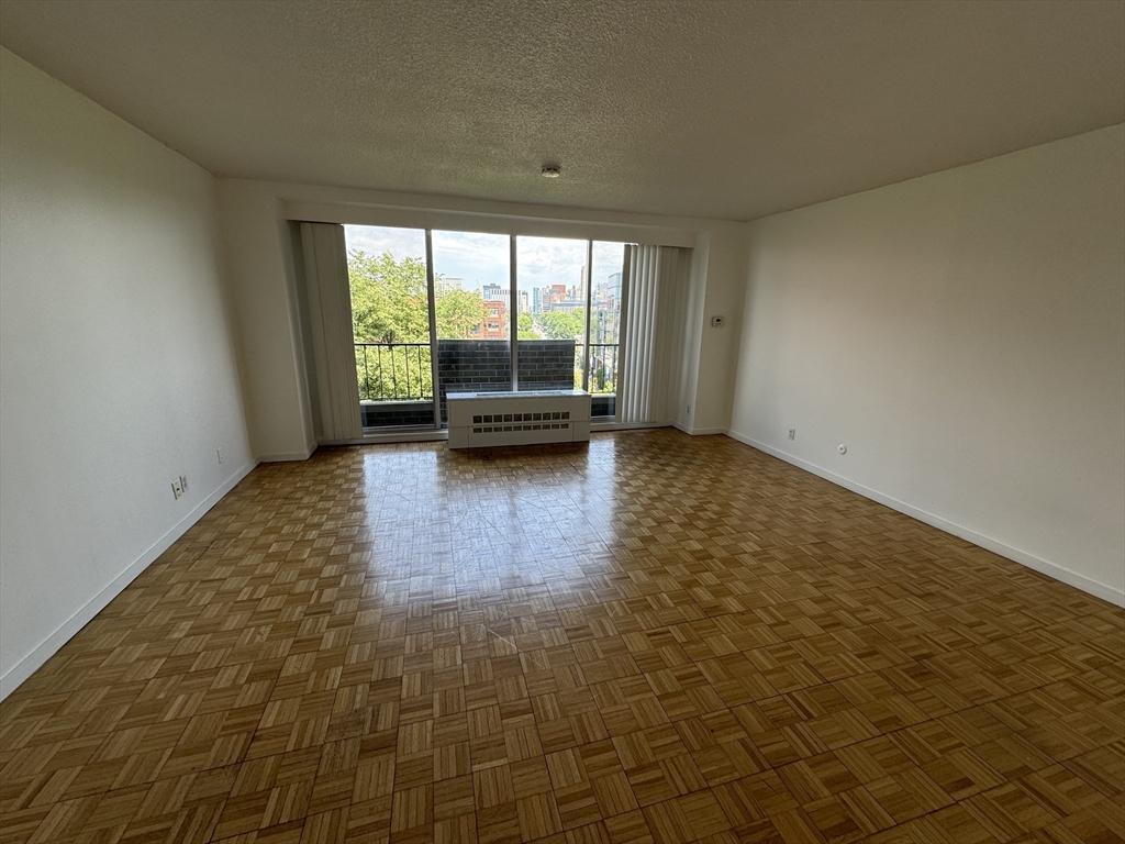 44 Washington St #813 - Brookline, MA