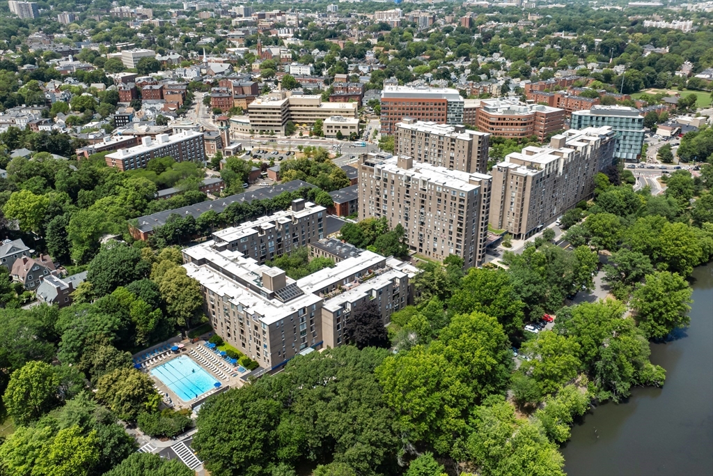 44 Washington St #906 - Brookline, MA