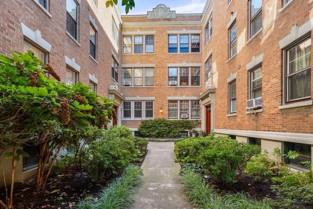 441 Washington #2 - Brookline, MA