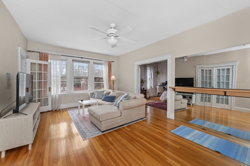 441 Washington St #5 - Brookline, MA