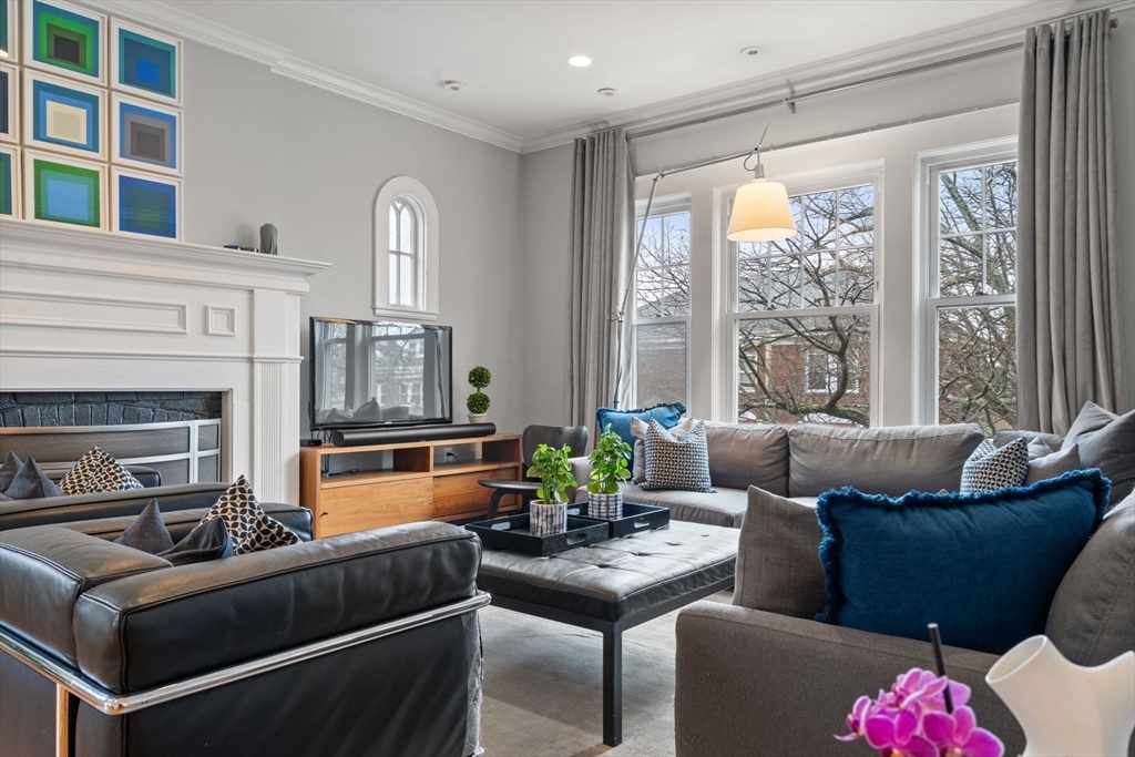 45 Lawton St #2 - Brookline, MA