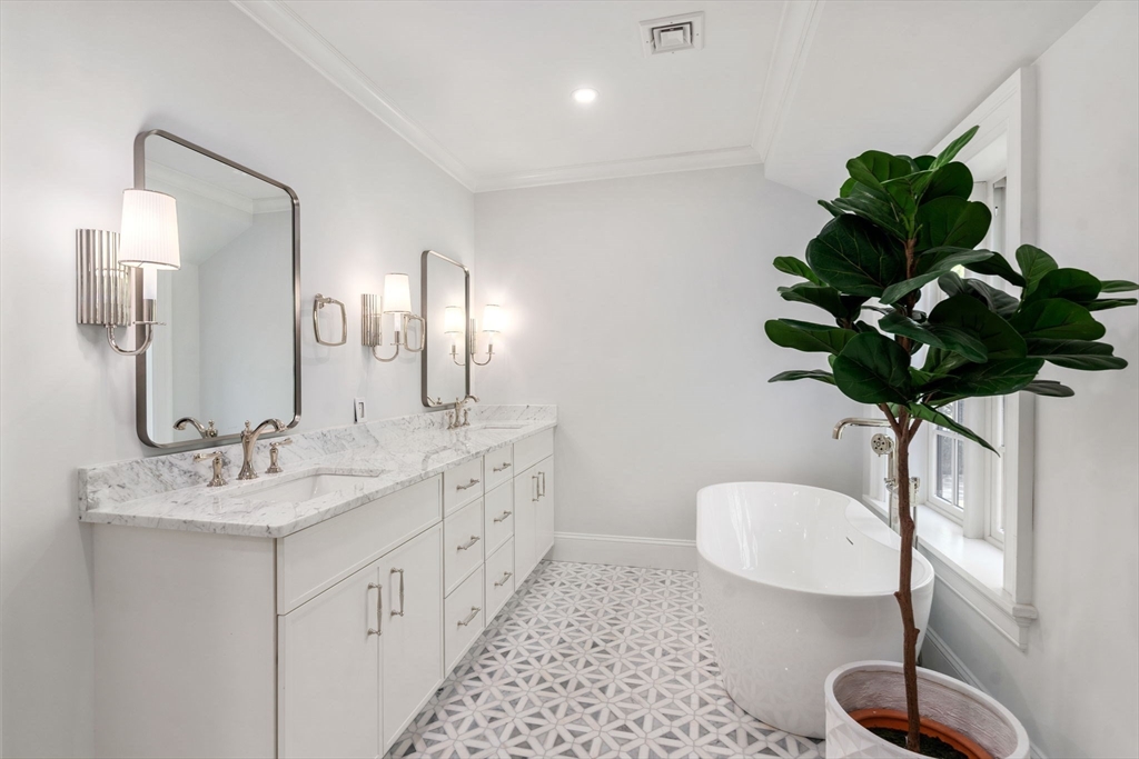 125 Lee Street - Photo 16