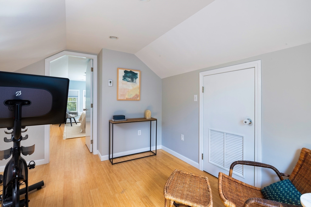 18 Wolcott Rd - Photo 16