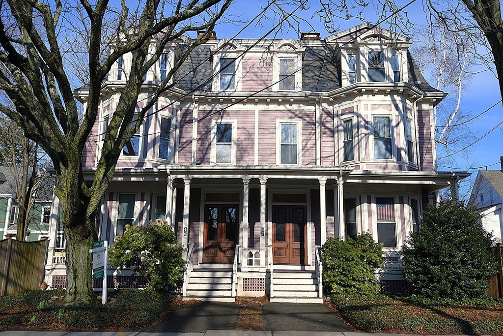 49 Cypress St #4 - Brookline, MA