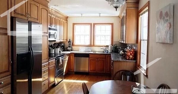 52 Rawson Rd - Brookline, MA