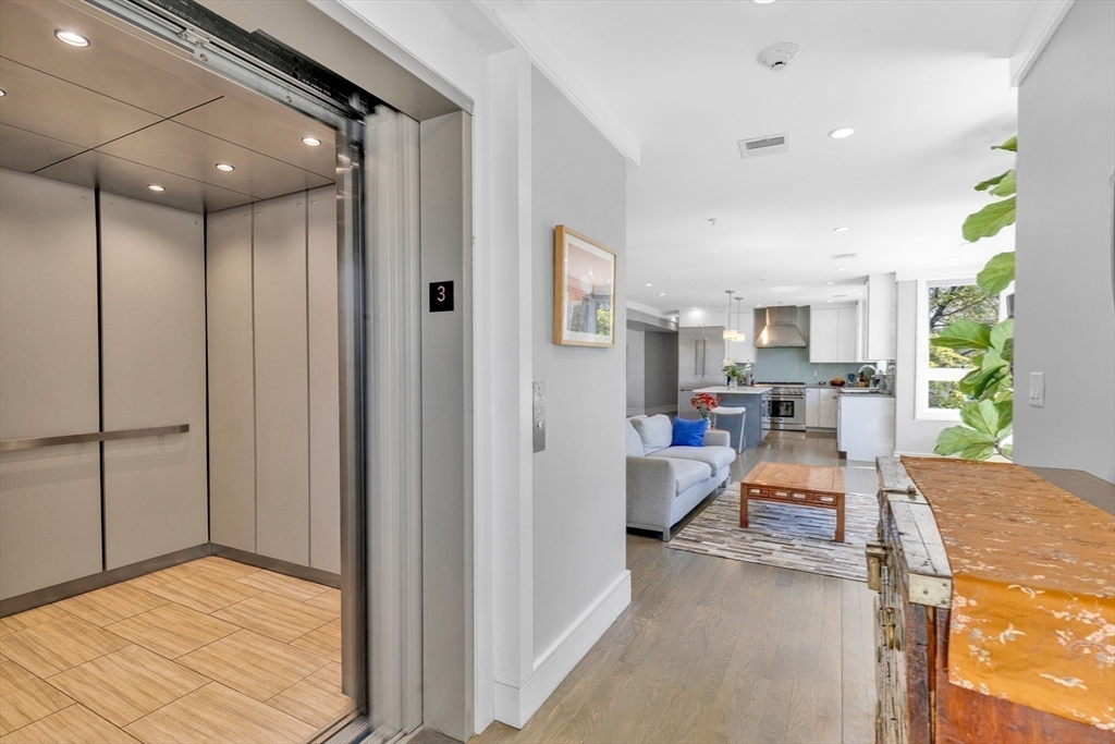 60 Cameron St #2 - Brookline, MA