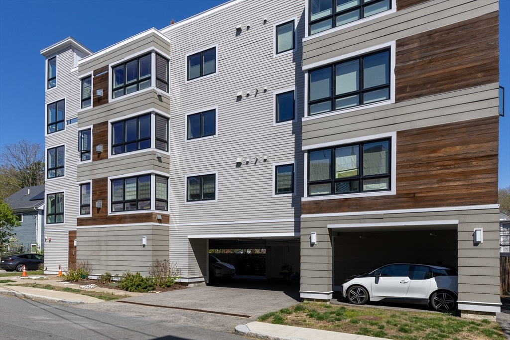 60 Cameron Street #60 - Brookline, MA