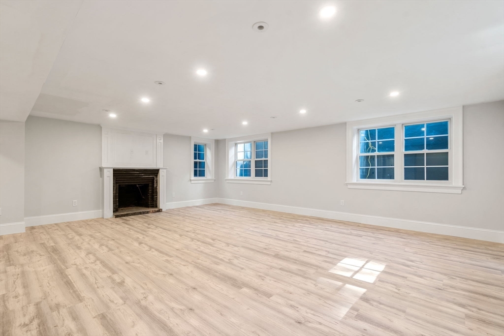 125 Lee Street - Photo 26