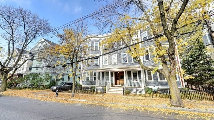 64 Aspinwall Ave #1 - Brookline, MA