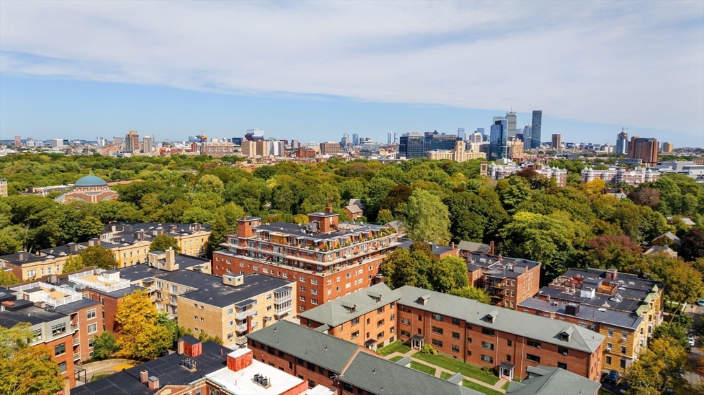 123 Sewall Ave #LC - Photo 22