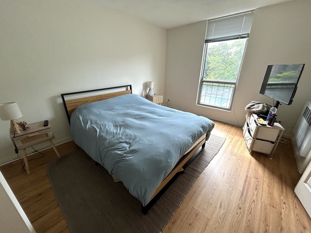 33 Pond Ave #422 - Photo 7