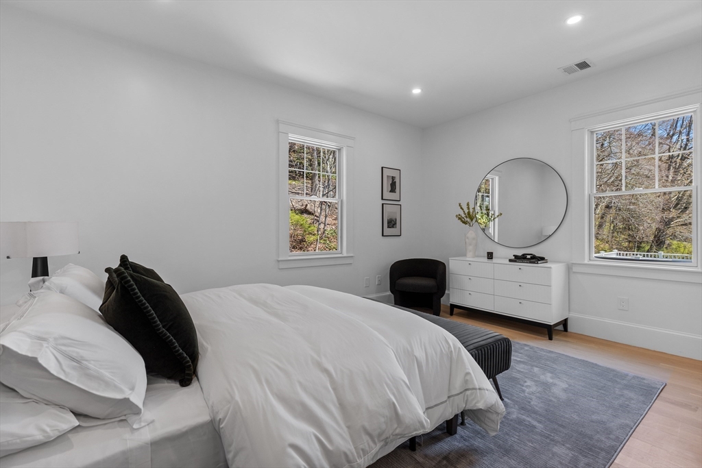 261 Tappan St #2 - Photo 7