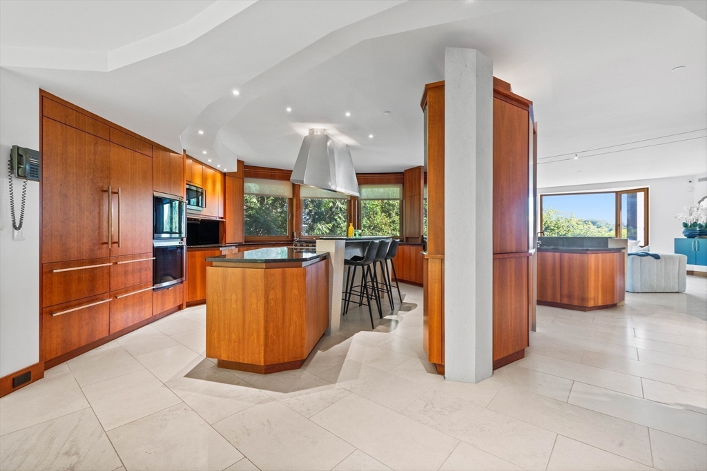 55 Leicester St - Photo 3