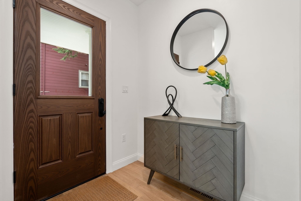 85 Naples Rd #Back - Photo 3