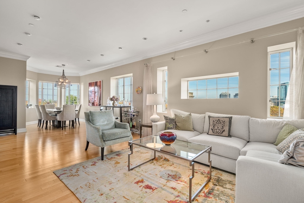 20 Chapel St #APH4 - Photo 3