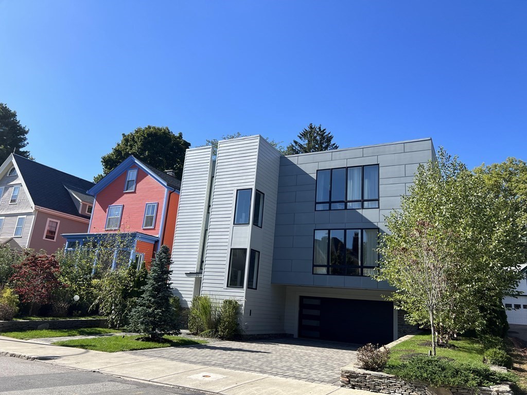 75 Greenough St #2 - Brookline, MA