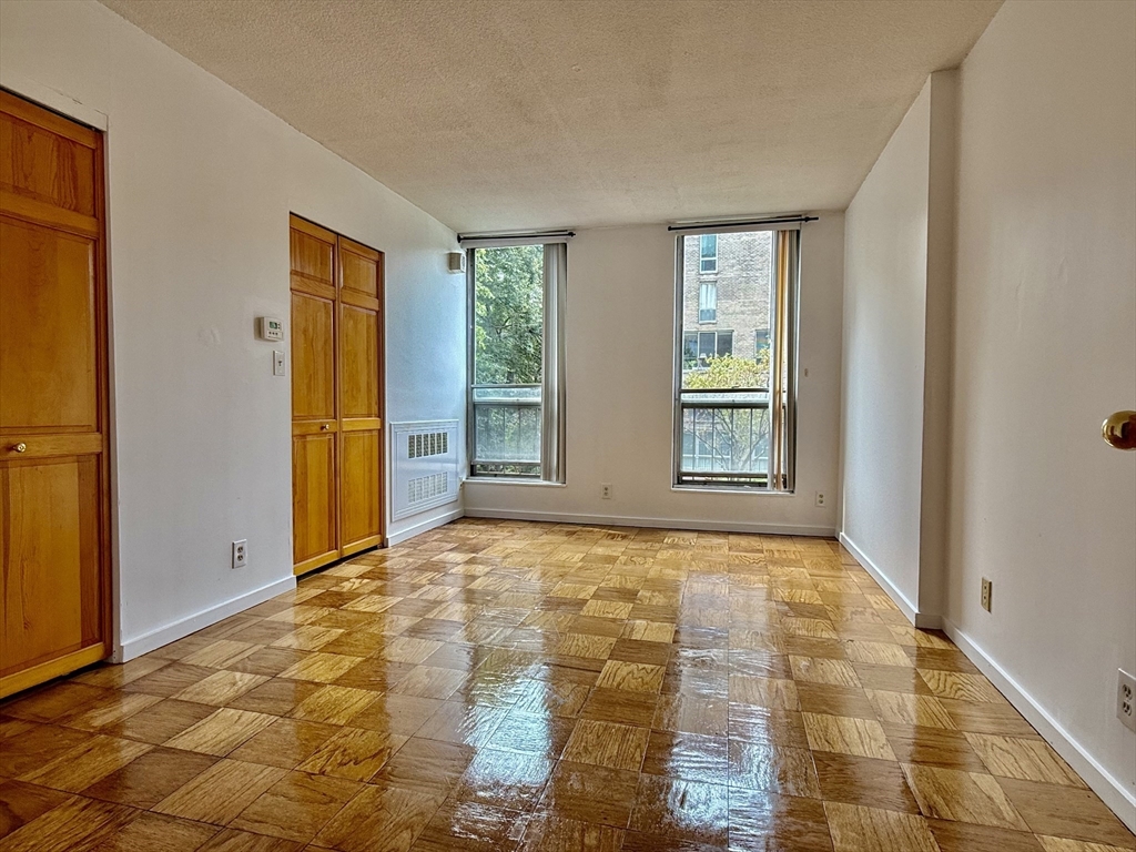 77 Pond Ave #312 - Brookline, MA