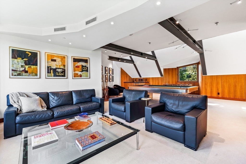 55 Leicester St - Photo 32