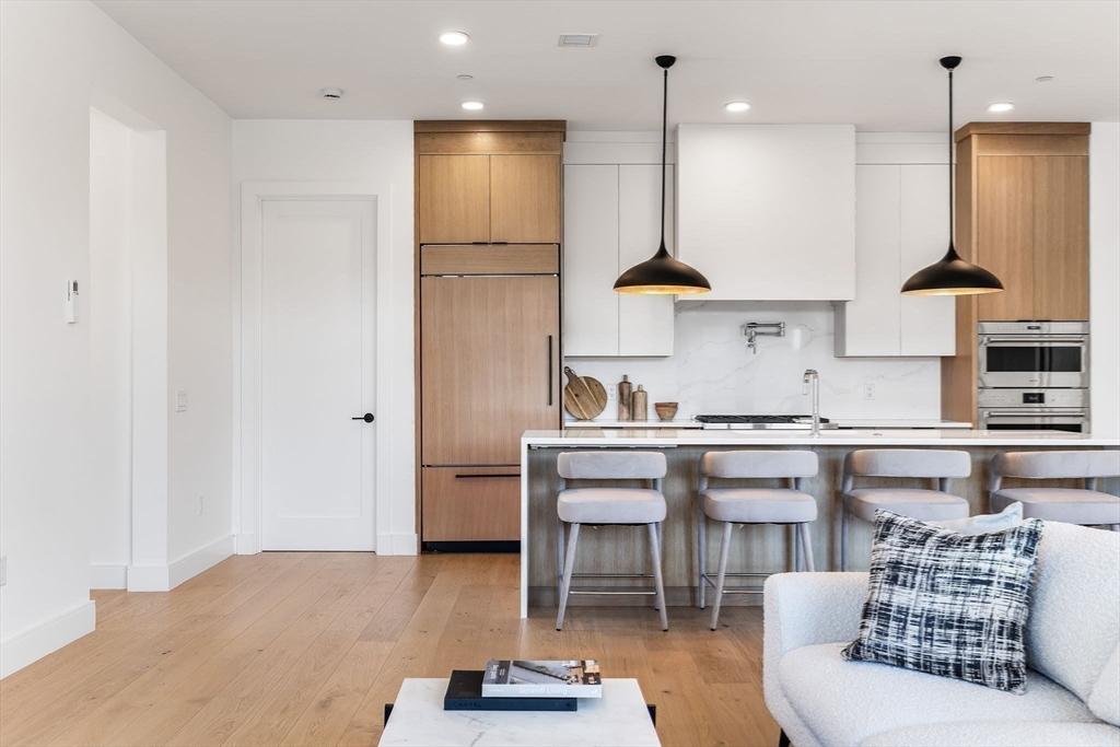 14 Green Street #PH1 - Photo 32